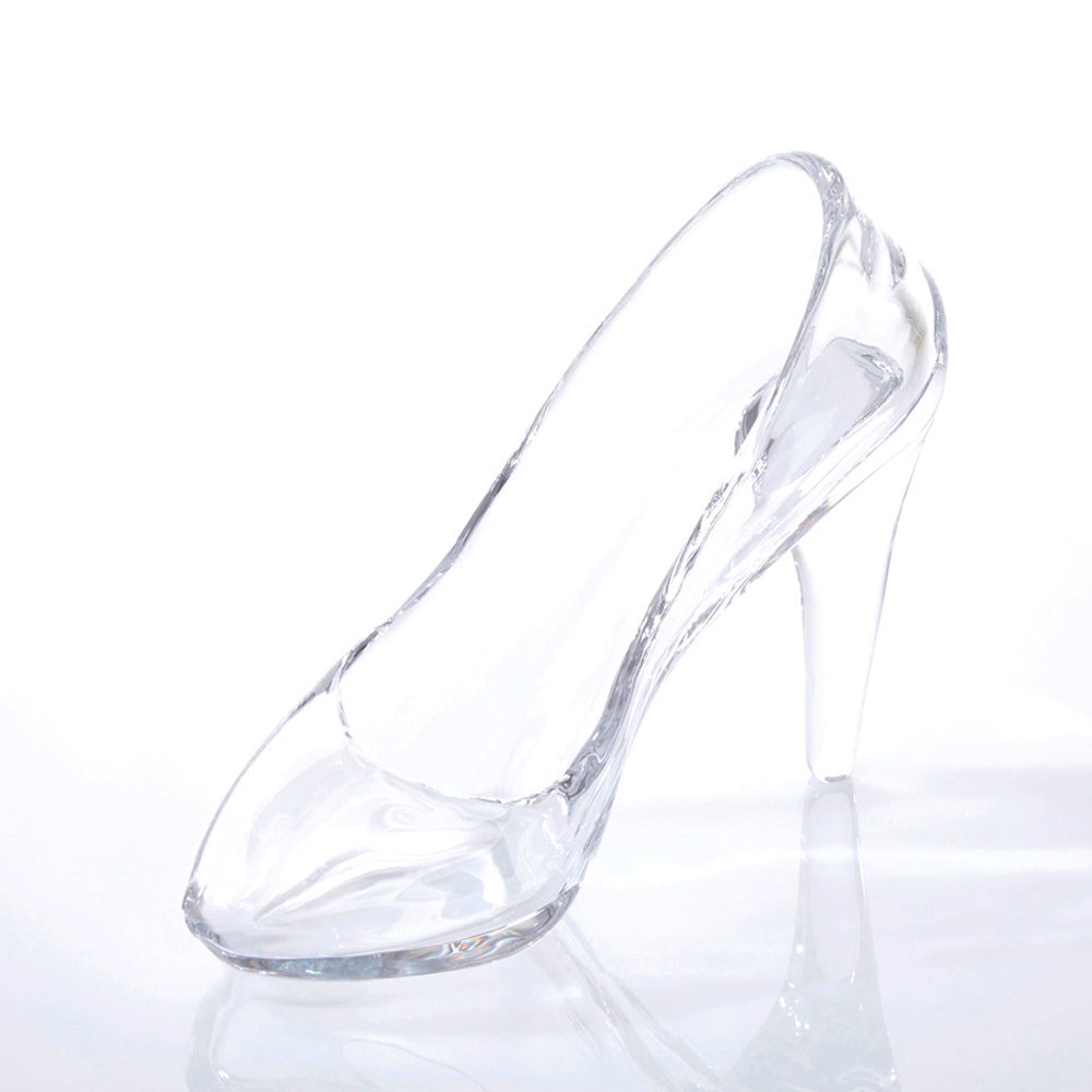 Simple glass shoes that can be worn (right foot)
