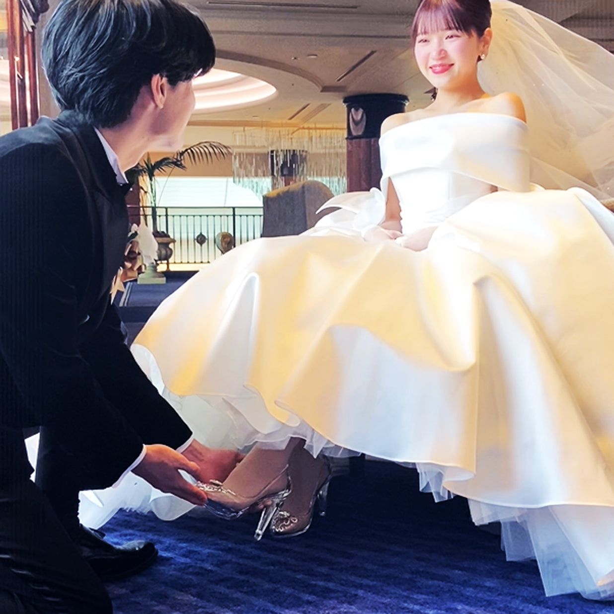 片足のみ/人気No.1履けるガラスの靴プロポーズ 前撮り 結婚式 花嫁 emma 片足のみ/人気No.1履けるガラスの靴プロポーズ 前撮り 結婚式